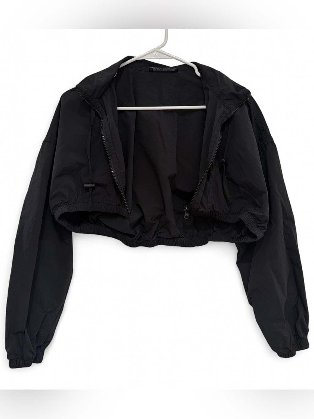 ANWND Cropped Black Windbreaker Jacket with Hood